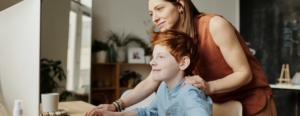 Livets computerspil. Artikel Marianne Thyboe foto af julia-m-cameron